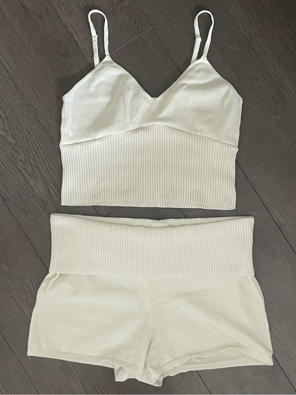 Cream Ribbed V-Neck Cami Crop Top - Women's